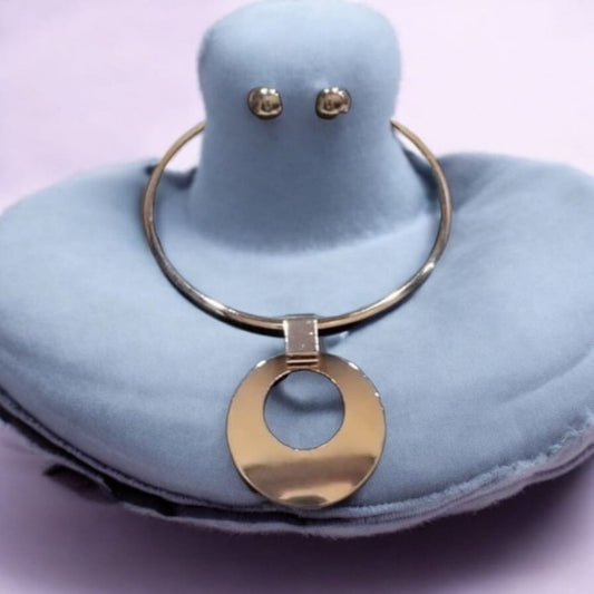 Modern Gold Statement Necklace Set – Minimal Open Circle Pendant & Stud Earrings