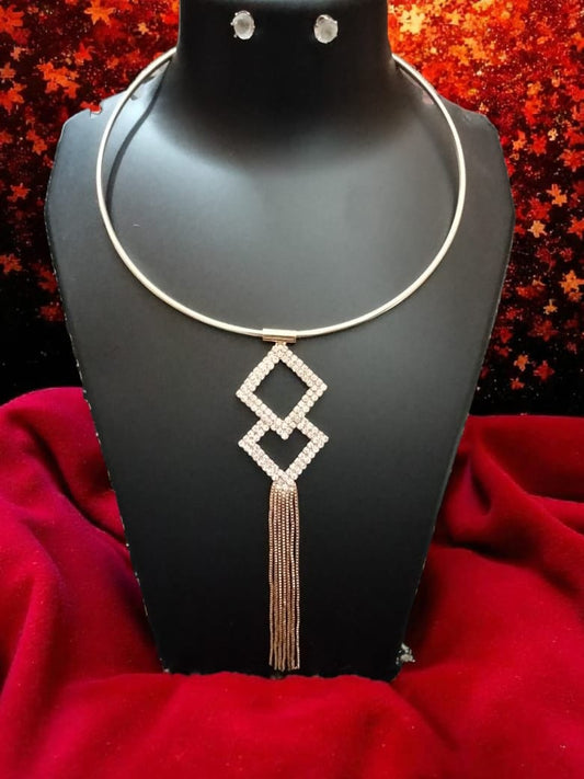 Modern Geometric Circle Necklace Set – Trendy Statement Jewelry for Women
